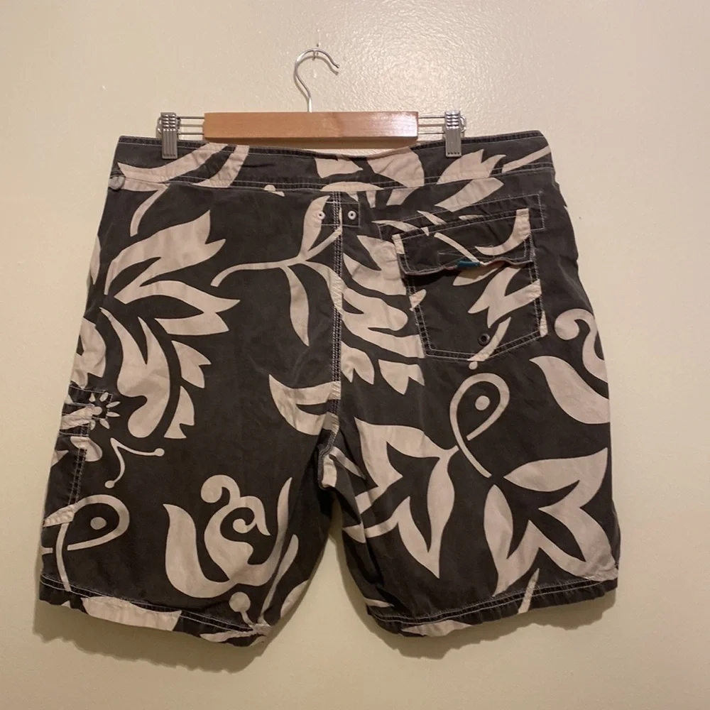 J. Crew cotton blend original swimwear shorts. Size 36 .Style 13808